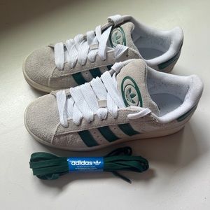 Adidas Campus 00s